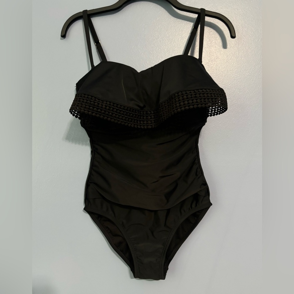 Kona Sol Women’s Medium Black Bathing Suit Slimming Tummy Concealer Excellent